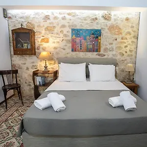  Appartement Malama's Maisonette At The Historic Center